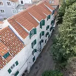 شقة Korta