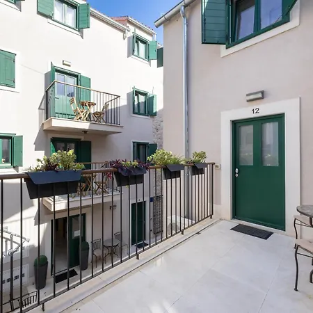 Korta Apartmán