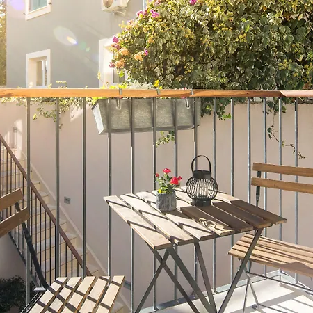 Korta Apartment *